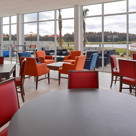 Holiday Inn Express & Suites Trinity By Ihg Eksteriør billede