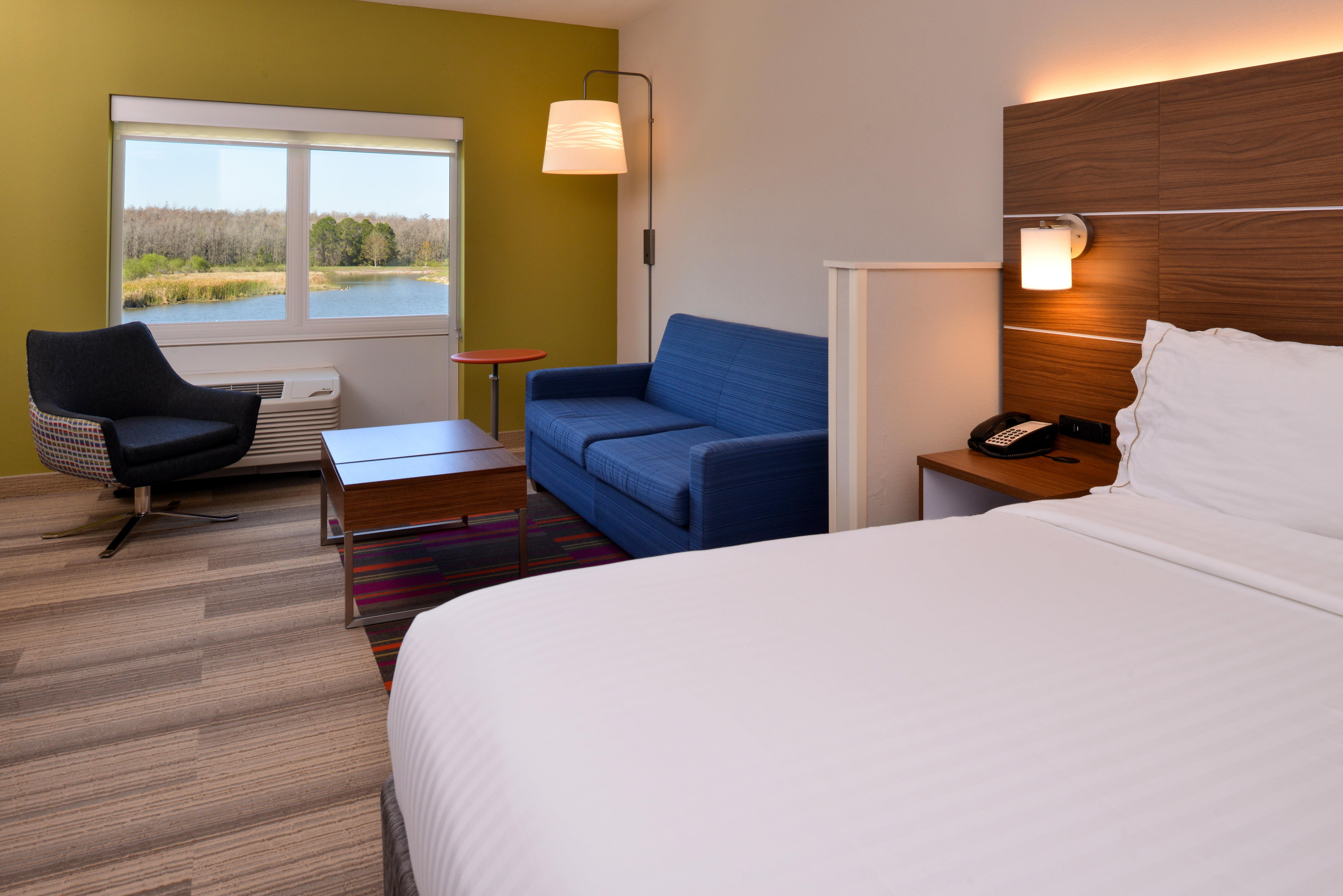 Holiday Inn Express & Suites Trinity By Ihg Eksteriør billede